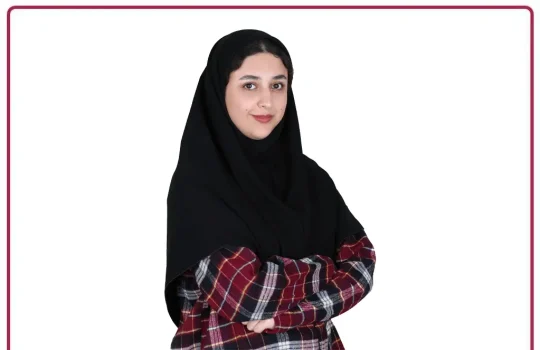 مریم اکبری 540x350 - مریم اکبری<br> رتبه ۸۳۷ منطقه ۲<br> رشته حقوق دانشگاه رازی کرمانشاه